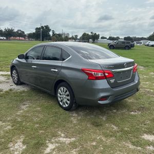 2018 Nissan SENTRA S — фото 5