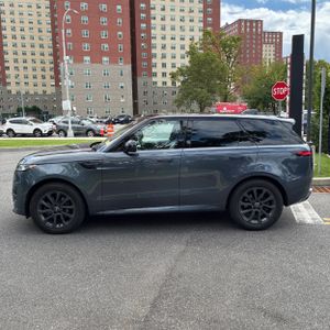 صورة 3 لـ 2024 LAND Rover RANGE ROVER SPORT P400 DYNAMIC SE