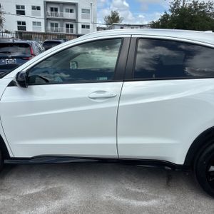 HONDA HR-V SPORT - 4