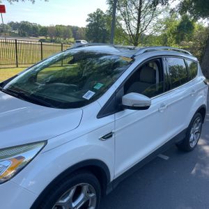 FORD ESCAPE TITANIUM - 2