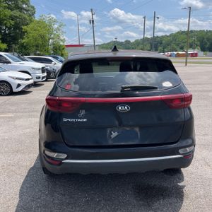KIA SPORTAGE - 7
