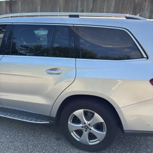 2017 Mercedes-BENZ GLS 照片 6