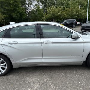 2017 Chevrolet IMPALA LT — миниатюра 11