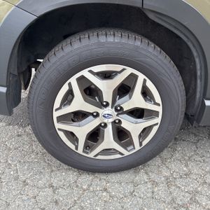 2024 Subaru FORESTER PREMIUM 缩略图 19