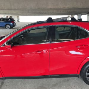 LEXUS UX 300H F SPORT DESIGN - 4