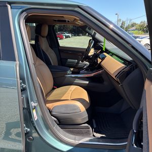 صورة 33 لـ 2024 LAND Rover RANGE ROVER SPORT P400 DYNAMIC SE