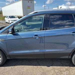 FORD ESCAPE TITANIUM - 4