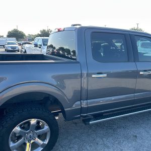 2022 FORD F-150 XLT 照片 9