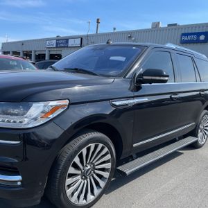 LINCOLN NAVIGATOR RESERVE - 2