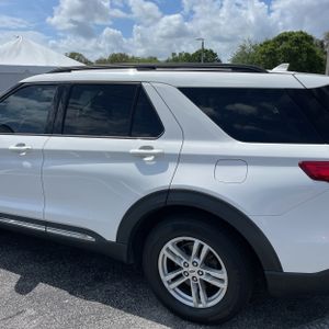 FORD EXPLORER XLT - 6