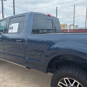 FORD F-250 SUPER DUTY LARIAT - 6