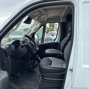 2025 RAM PROMASTER 2500 TRADESMAN thumbnail 32