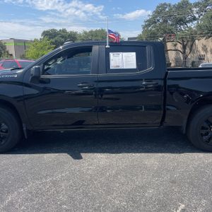 2023 Chevrolet SILVERADO 1500 CUSTOM — фото 4