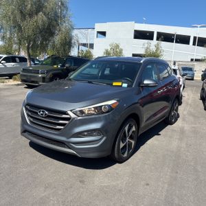 HYUNDAI TUCSON SPORT - 1