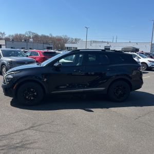 KIA SPORTAGE X-PRO - 3