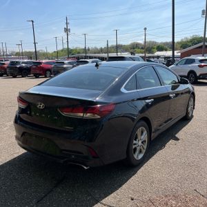 HYUNDAI SONATA LIMITED - 8