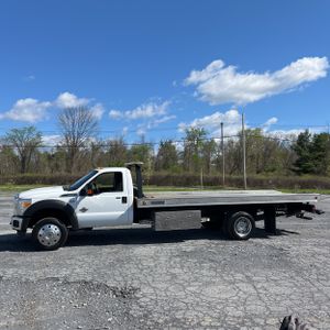 FORD F-550 CHASSIS XLT - 3