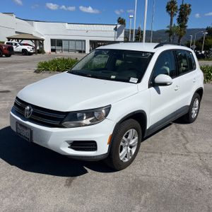 VOLKSWAGEN TIGUAN 2.0T S - 1