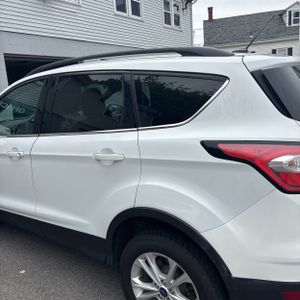 FORD ESCAPE SE - 5