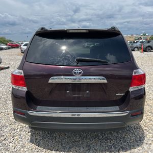 صورة 7 لـ 2013 Toyota HIGHLANDER LIMITED