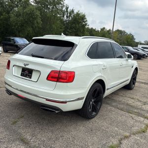 2017 Bentley BENTAYGA BASE — фото 8