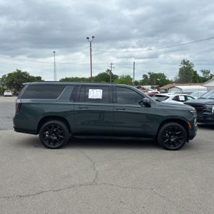 CHEVROLET SUBURBAN RST - 10