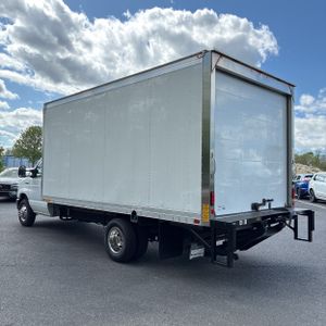 FORD E-350 CUTAWAY - 5