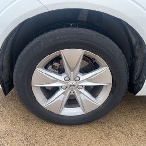 صورة مصغرة 17 لـ 2022 Volvo XC60 B5 MOMENTUM