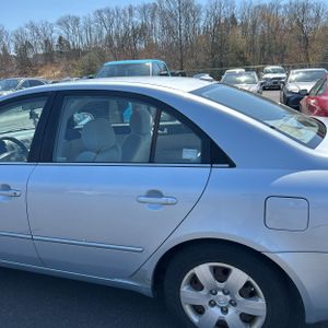 HYUNDAI SONATA GLS - 6