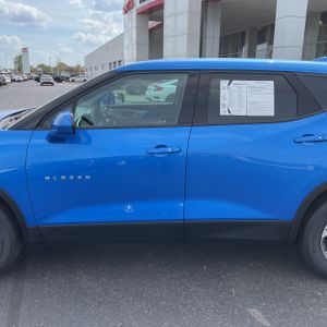 CHEVROLET BLAZER LT - 4