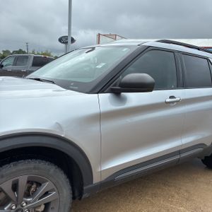 FORD EXPLORER XLT - 2