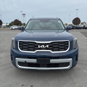 صورة 14 لـ 2024 KIA TELLURIDE S