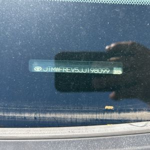 صورة 53 لـ 2018 Toyota RAV4 XLE