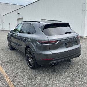 PORSCHE CAYENNE - 5