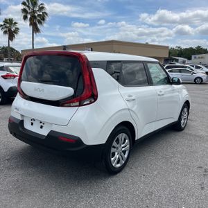 KIA SOUL LX - 8