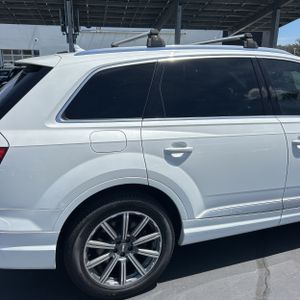 AUDI Q7 3.0T PREMIUM - 9
