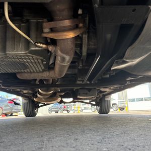 2010 FORD ESCAPE XLT 照片 26
