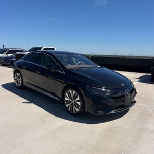 MERCEDES-BENZ EQE - 10