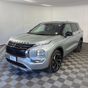 MITSUBISHI OUTLANDER SE 2.5 S-AWC - 1