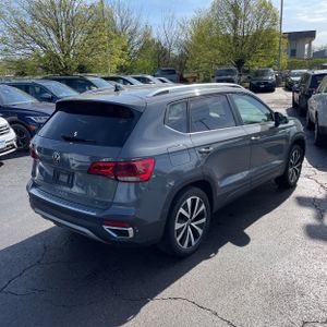 VOLKSWAGEN TAOS SE 4MOTION - 8