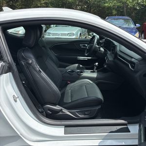 صورة مصغرة 33 لـ 2026 FORD MUSTANG ECOBOOST PREMIUM