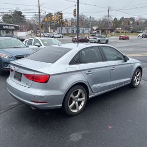 AUDI A3 2.0T PREMIUM - 8