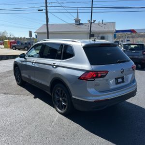 VOLKSWAGEN TIGUAN SE 4MOTION - 5