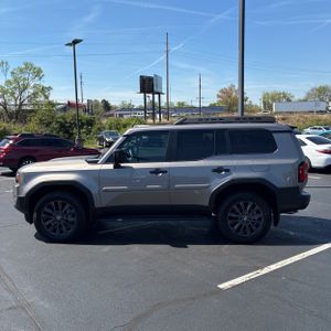 TOYOTA LAND CRUISER BASE - 3