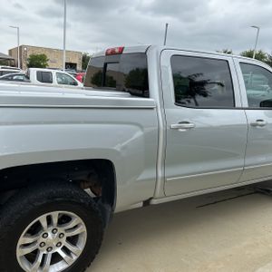 2017 Chevrolet SILVERADO 1500 LT — фото 9