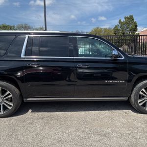 CHEVROLET SUBURBAN PREMIER - 10