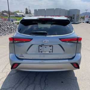 TOYOTA HIGHLANDER - 7