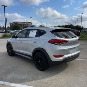 2018 Hyundai TUCSON SEL — фото 5