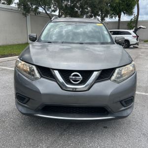2015 Nissan ROGUE SV thumbnail 14