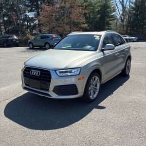 AUDI Q3 2.0T PREMIUM PLUS - 1